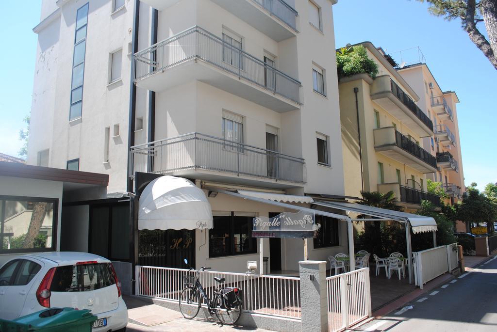 Hotel Pigalle Rimini Exteriér fotografie